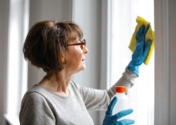 Speed Cleaning Hacks for a Sparkling Home