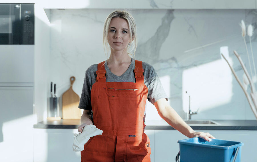 Simple Cleaning Hacks for People Who Hate Cleaning